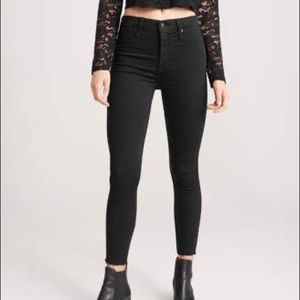 Abercrombie & Fitch Ankle Skinny Jeans